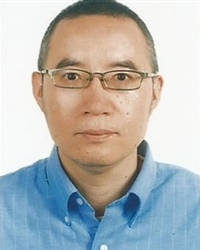 Desheng Lu（Distinguished Professor）