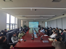 澳门博彩在线执行主任许兴智教授以“思政视角下的科研之路”为题讲授思政第一课